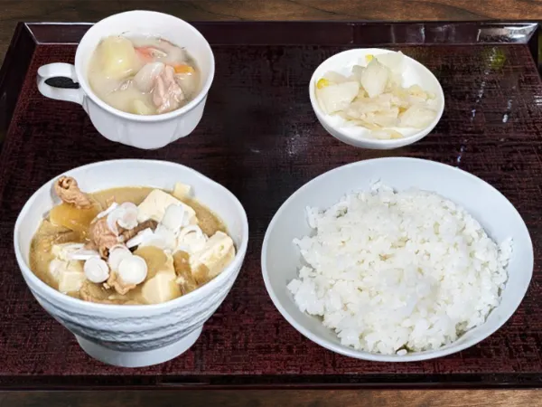 もつ煮定食の写真